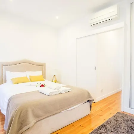 Apartment Principe Real Charming Lisbon