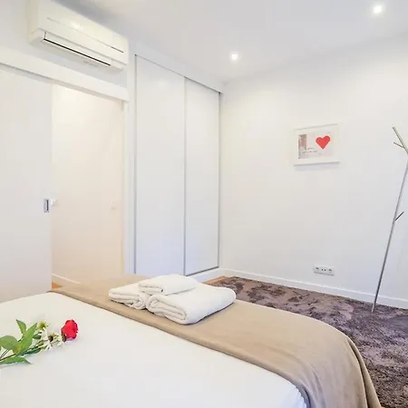 Apartment Principe Real Charming *
